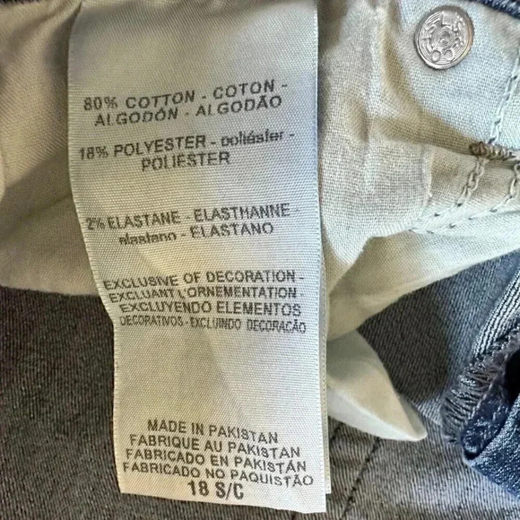 Signature by Levi Strauss and Co denim jeans women's modern boot cut size 18 S/C - Picture 8 of 10